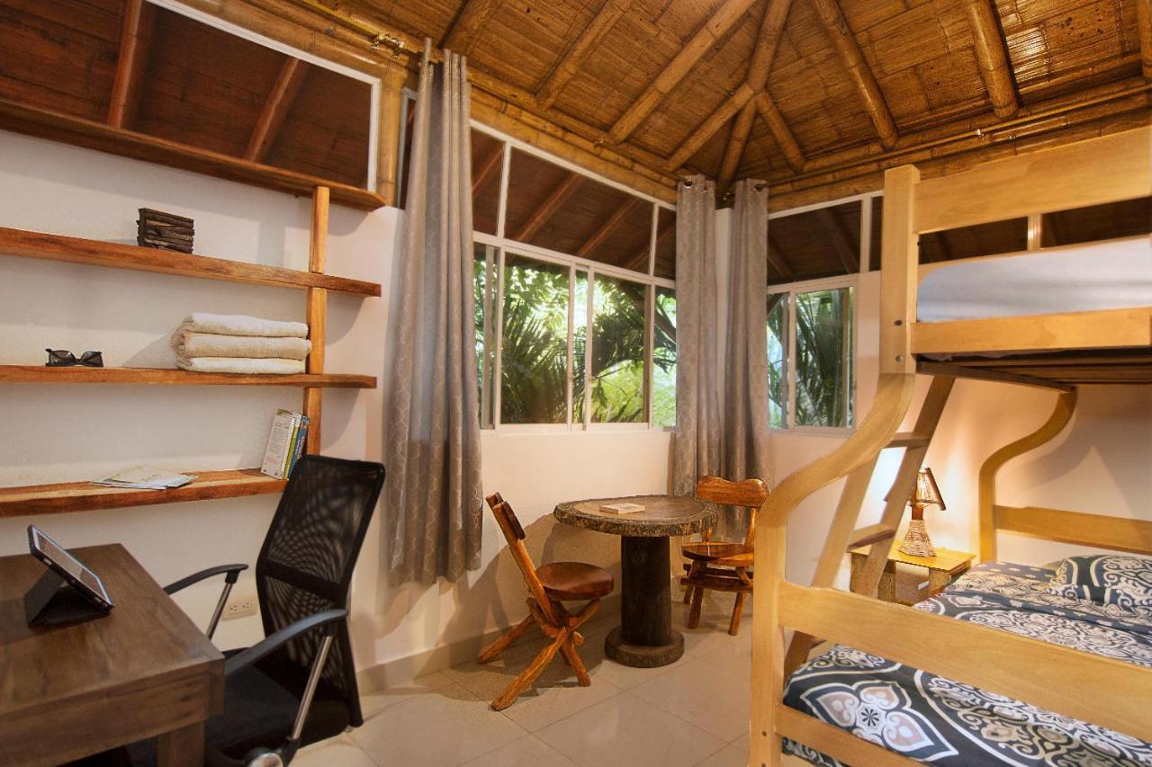 Itchimbia Garden Ayampe Montana Y Mar Villa Exteriör bild